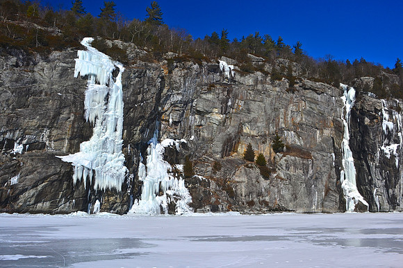 Lake Champlain, Palisades 2