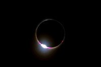 Solar Eclipse-Small Diamond Ring With Baily's Beads
